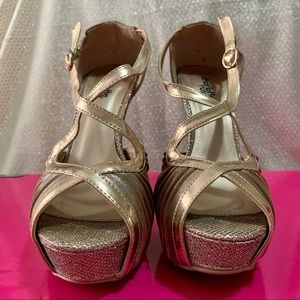 Charlotte Russe Gold Heels Size 7